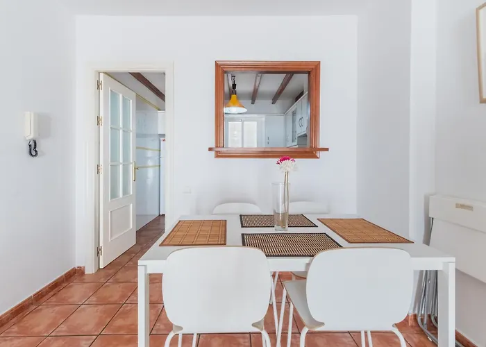 Alamar Bonito A 70 Metros De La Playa Wifi Gratis דירה